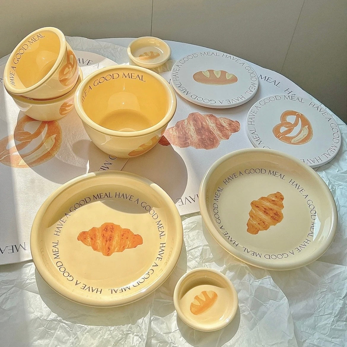 Creamy Yellow Bread Series Ceramic Dinnerware Set - Set of 5 | Perfect Gift for Housewarming and Birthdays