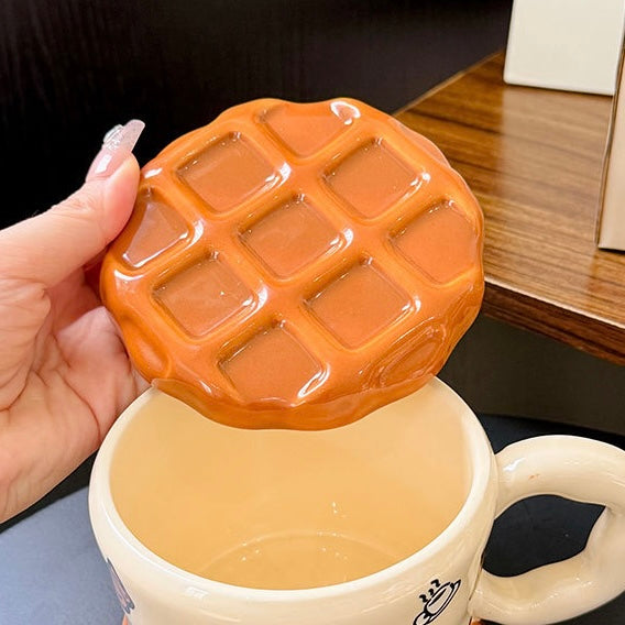 Puppy Waffle Ceramic Mug with Lid - 450ML