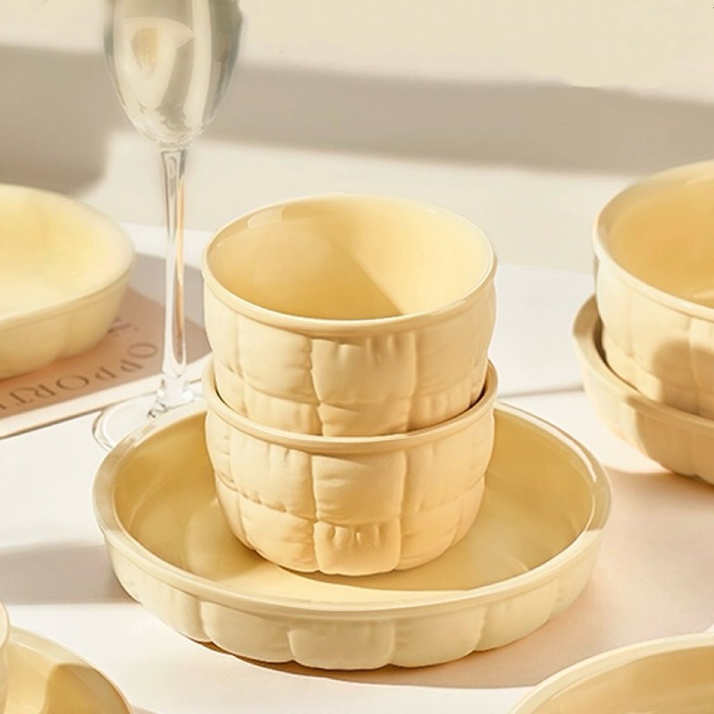 Exquisite Creamy Checkered Dinnerware Set | Tableware with Matte Exterior and Glossy Interior - Wuli Home