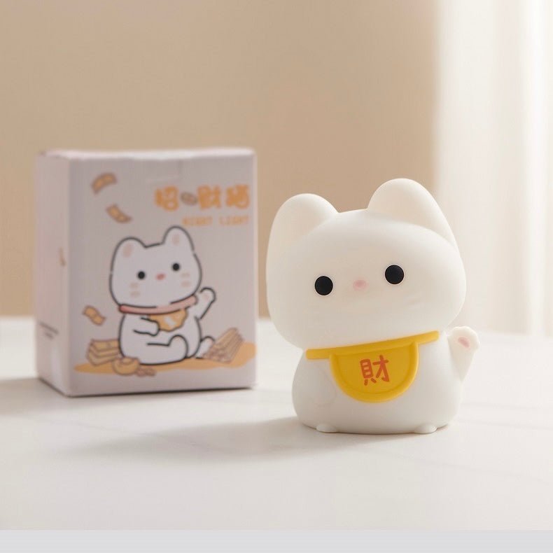 Lucky Cat Tap-on Night Light | Soft Silicone, USB Charging | Perfect Gift Ideas - Wuli Home