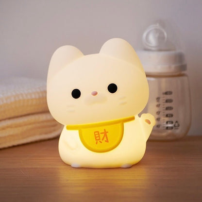 Lucky Cat Tap-on Night Light | Soft Silicone, USB Charging | Perfect Gift Ideas - Wuli Home