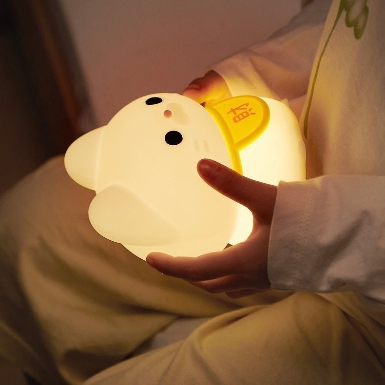 Lucky Cat Tap-on Night Light | Soft Silicone, USB Charging | Perfect Gift Ideas - Wuli Home