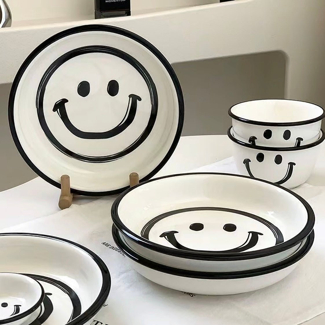 Smile Face Black & White Series Tableware Set - Modern Monochrome Design | Thick Ceramic - Wuli Home